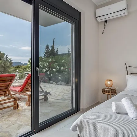 Villa Maura *
