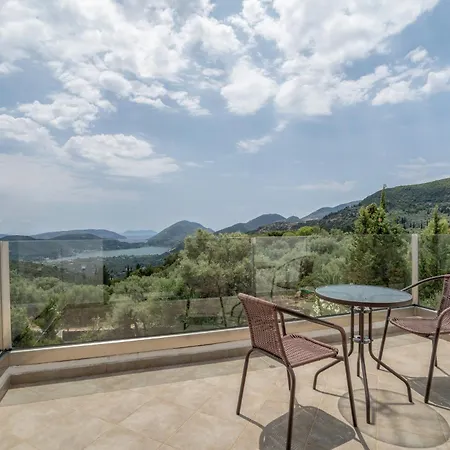 Villa Maura